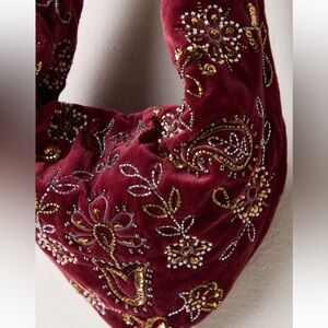 Free People Floral Embroidered Red Hobo Bag🌺